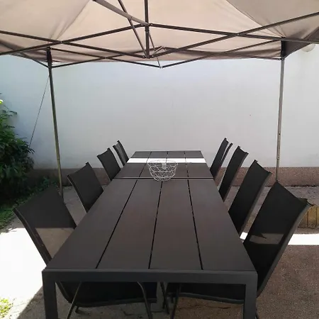 Sabic - Free Garage & Panoramic View Apartman *