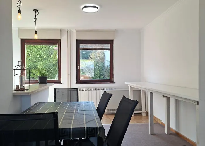 Sabic - Free Garage & Panoramic View 塞拉耶佛